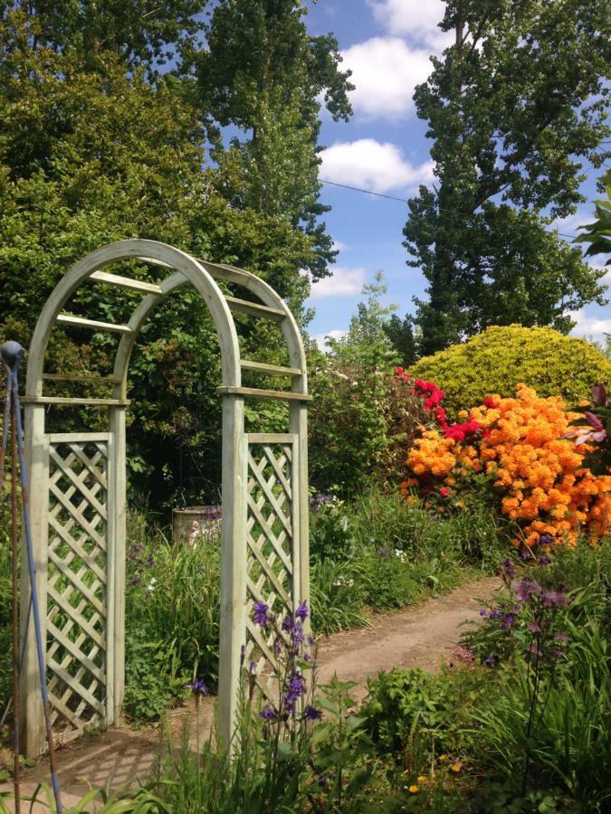 Le Petit Chateau, Matisse Noyal-Pontivy Екстер'єр фото
